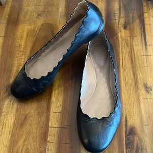 Chloe’ black‎ scalloped ballet flats